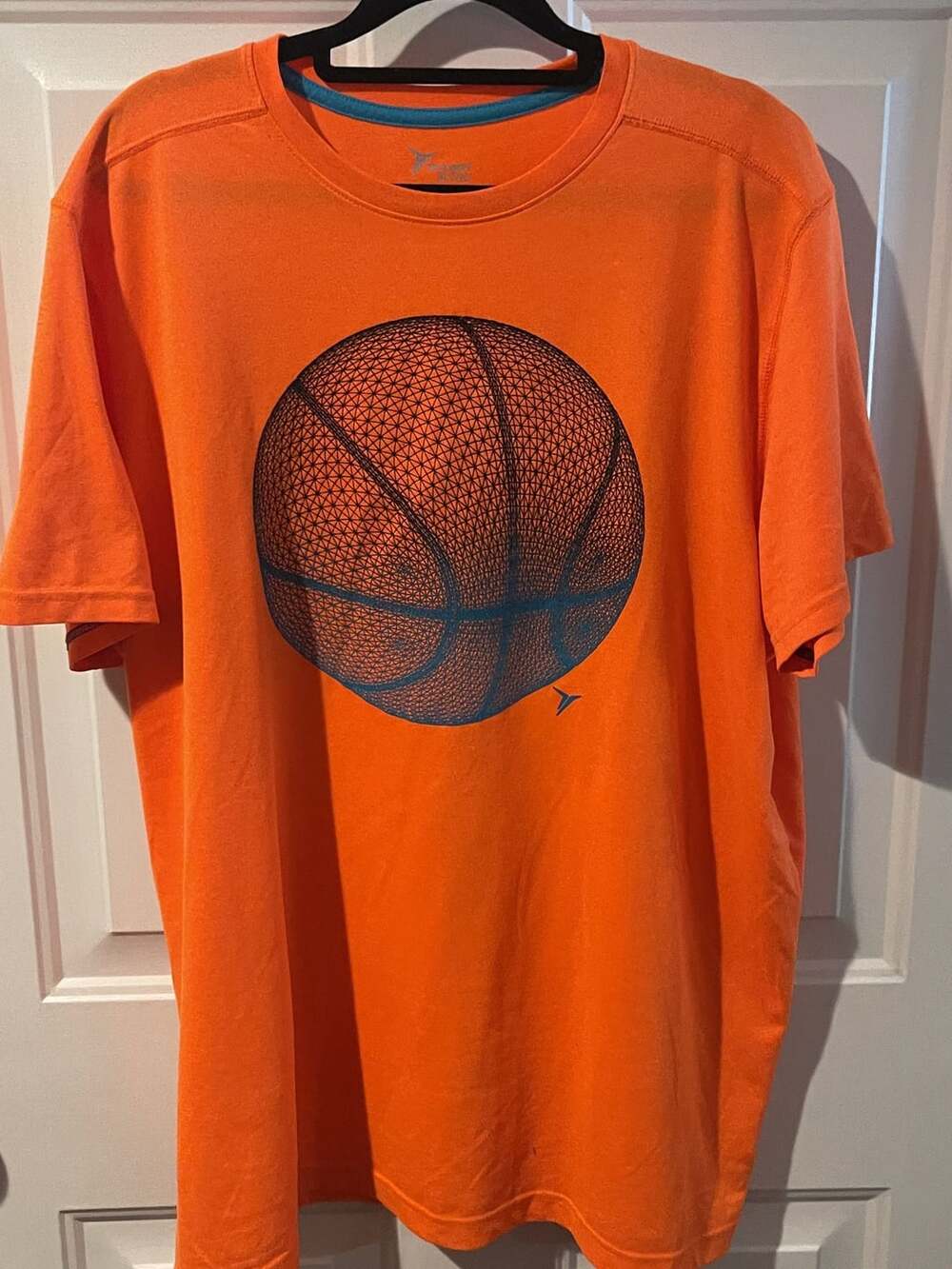 Old Navy Active Basketball Graphic T-Shirt XL Orange Go-Dry